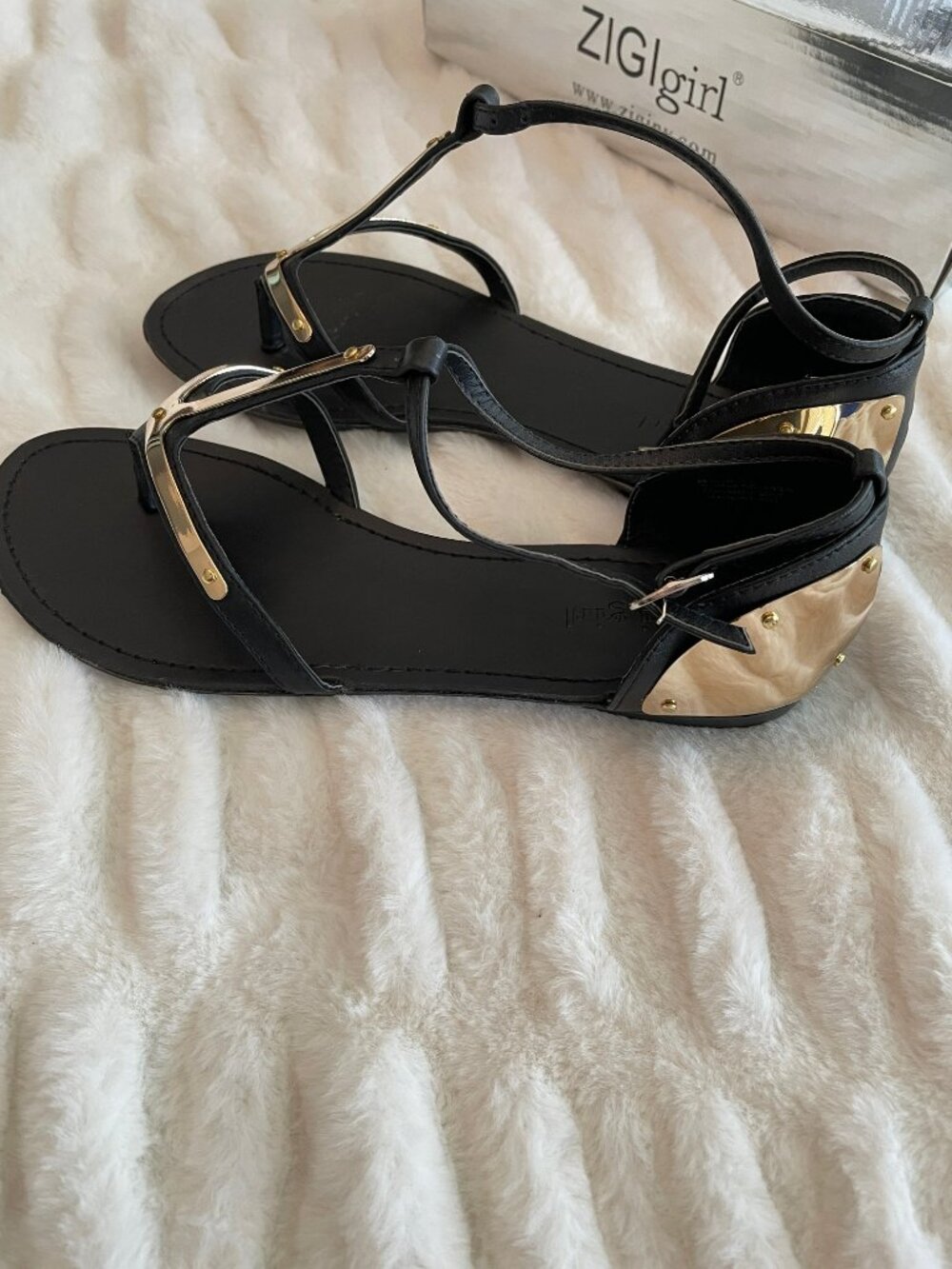 sandal